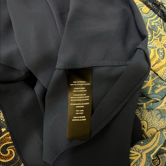 ALICE + OLIVIA Mosaic Paisley Cari Dress - Picture 10 of 11